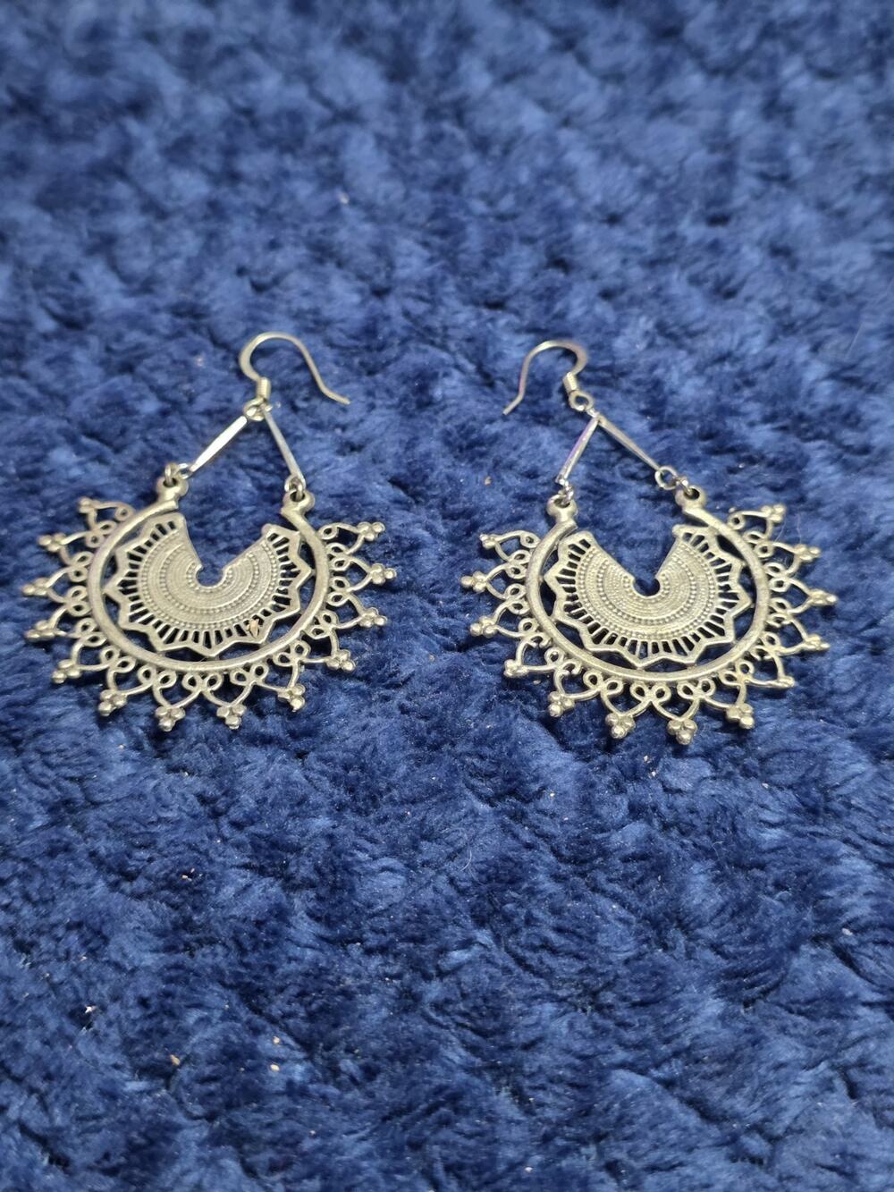 Vintage Silver Mandala Hoop Earrings Boho Tribal Ethnic Filigree Sunburst Dangle